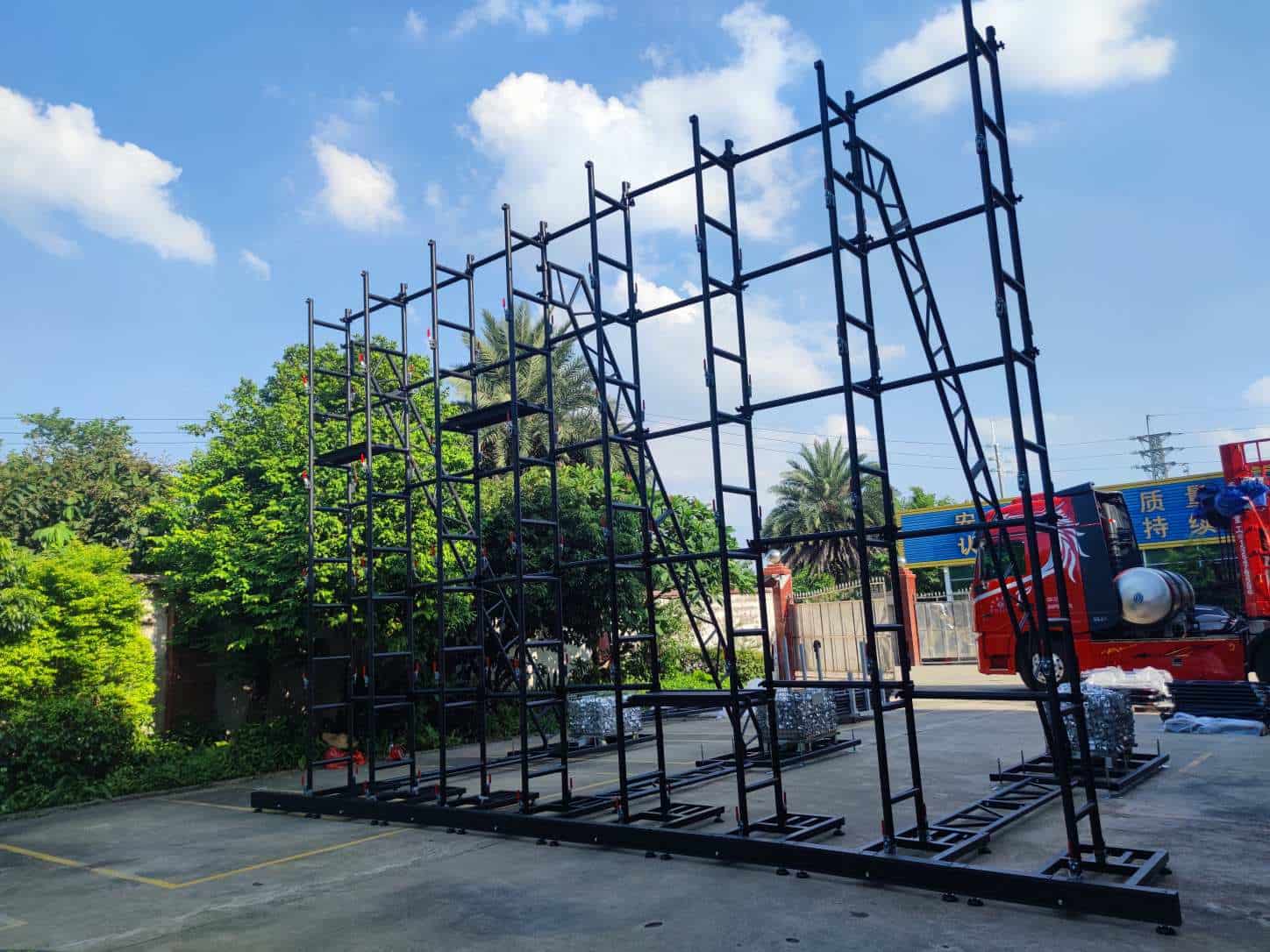 Aluminum LED Screen Bracket Stacking