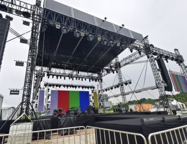 Custom 24×12×12.5m Spigot Truss Structure for Large-Scale Stage Project